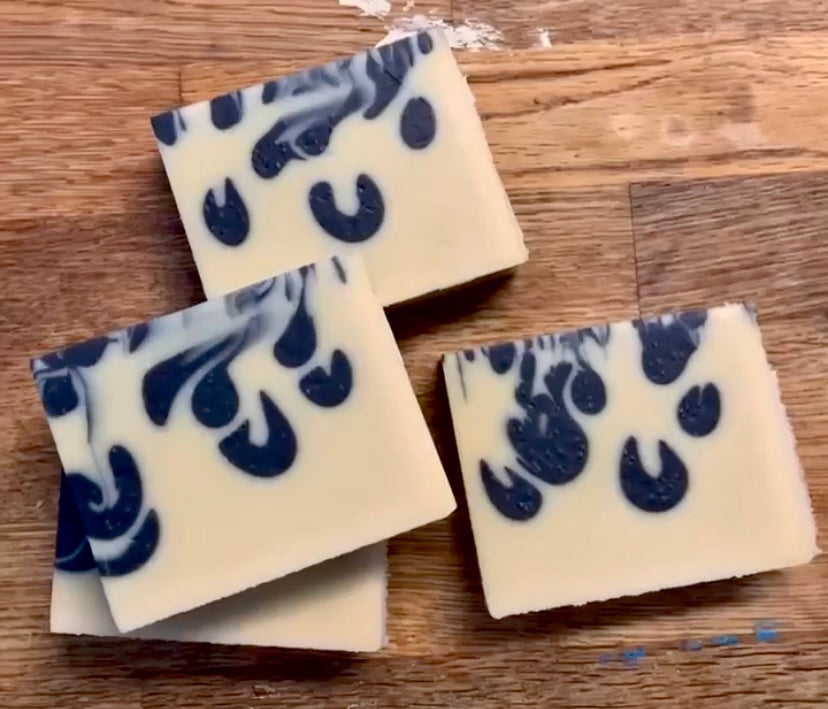 You Beauty - Tea Tree Cedarwood & Activated Charcoal - Heartmade Artisan Soap