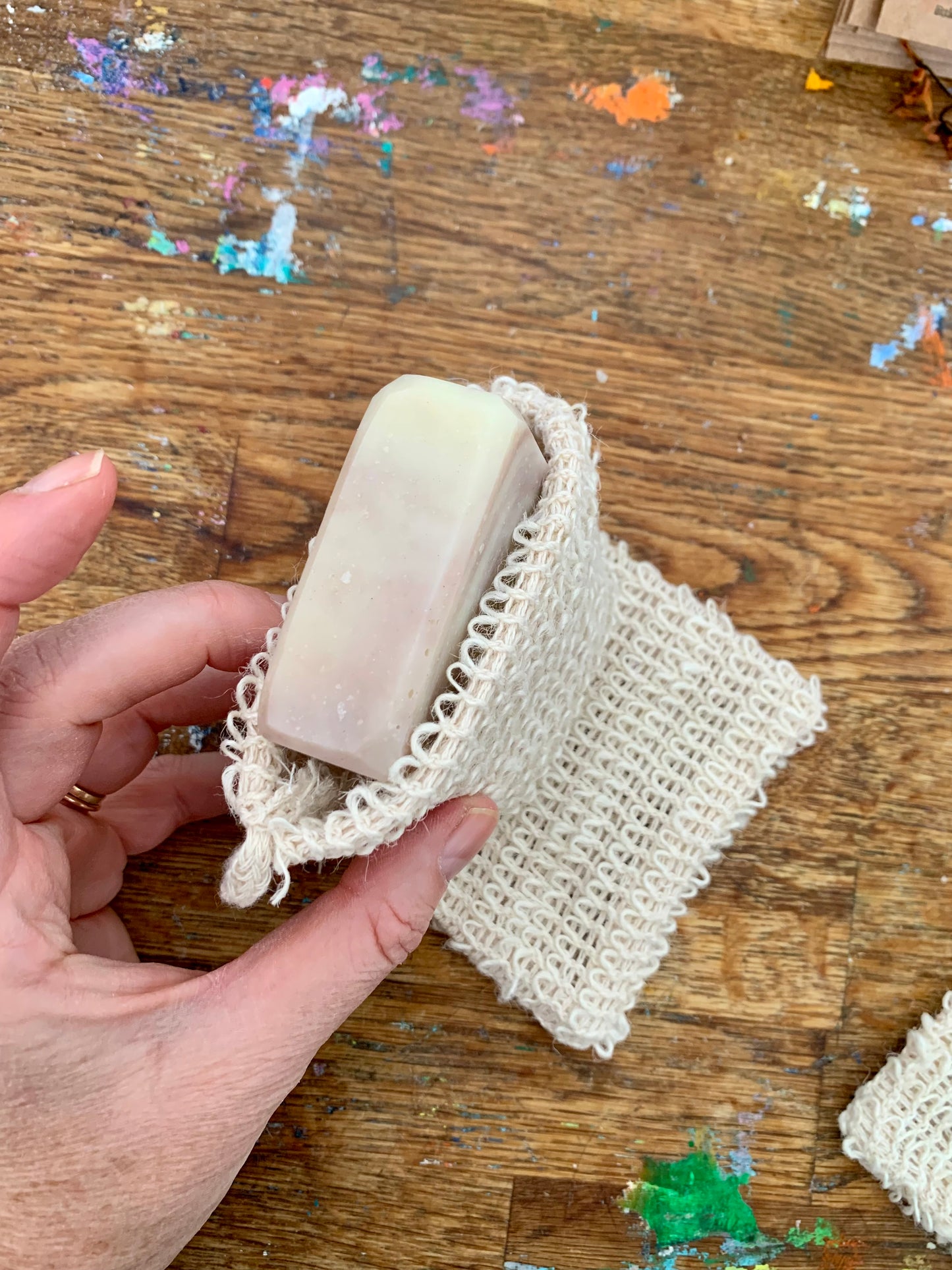 Exfoliating Soap Pouch