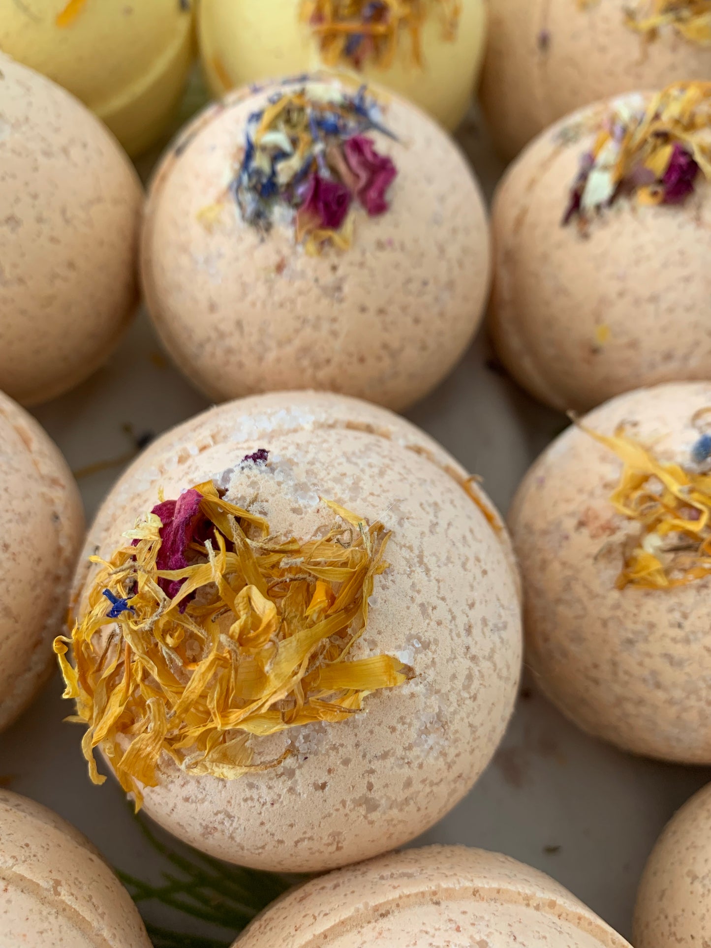 Bath Bomb Fizzy - Shea Butter and Hemp Oil Vegan Bath Bomb - Choose One or Mix and Match